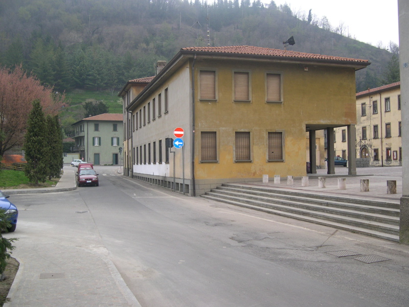 Pontida-Piazza del Giuramento-Viste d'insieme - 1