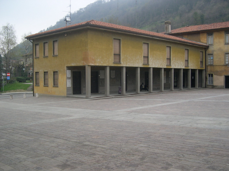 Pontida-Piazza del Giuramento-Viste d'insieme - 8